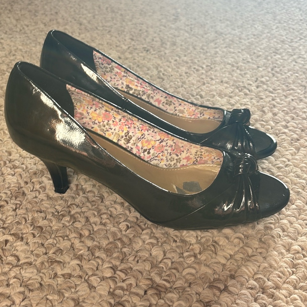 Women’s American eagle high heals